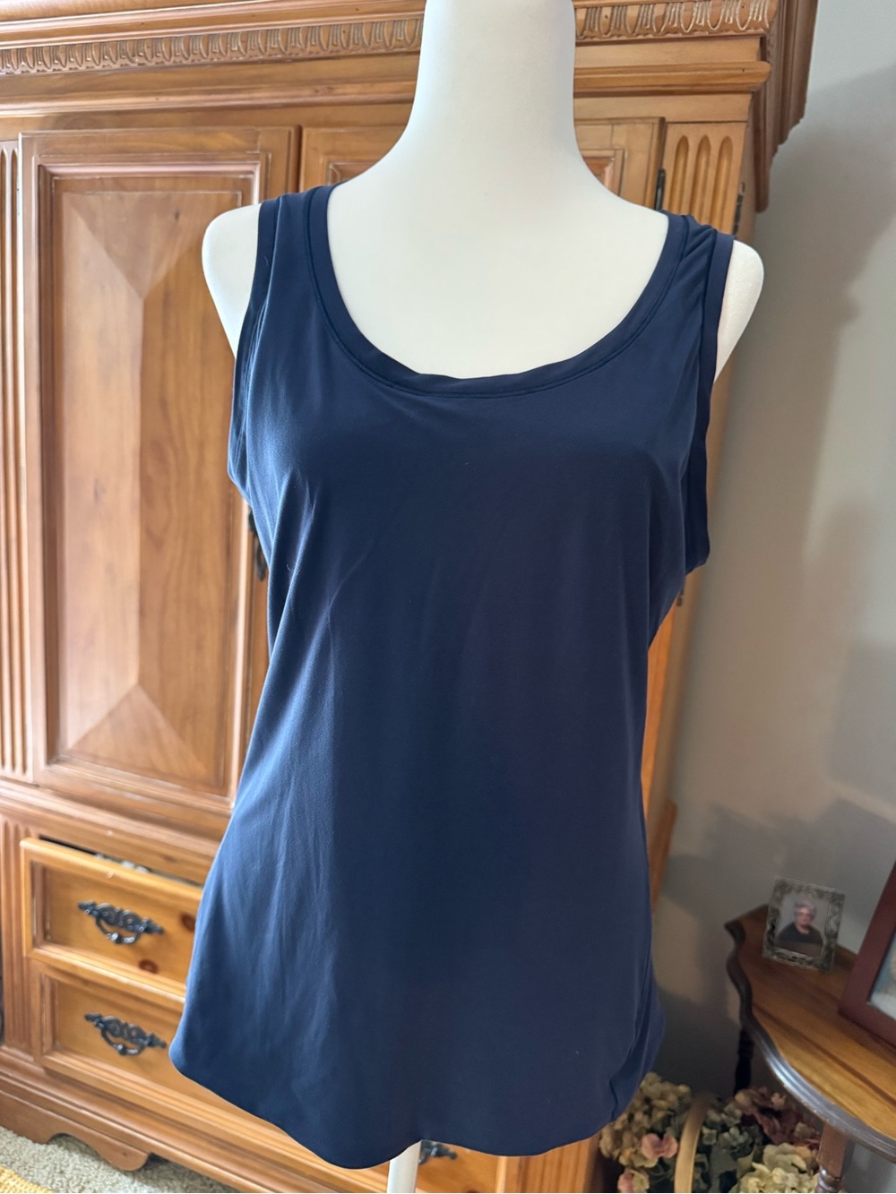 lululemon athletica Navy Scoop Neck Tank Top
